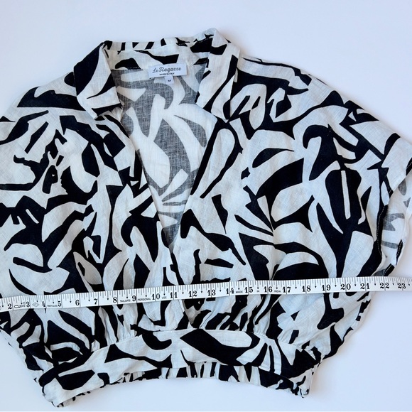Le Raganne Black and White Patterned Blouse - Picture 5 of 9